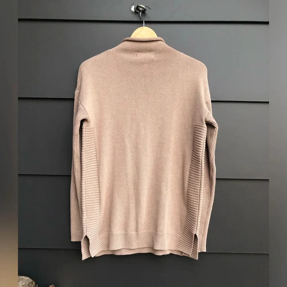 Tahari Rollneck Cotton Mix Sweater with side ribbing feature - S - Picture 2 of 6